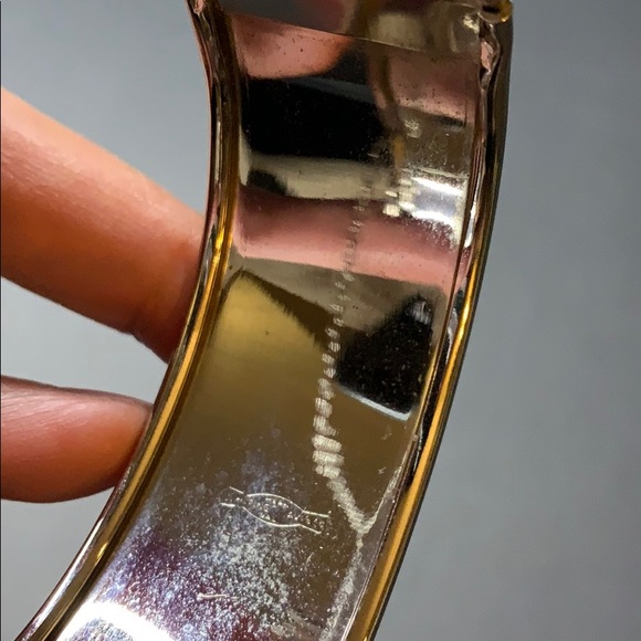 Whiting & Davis Bangle with Safety lock - Picture 5 of 6